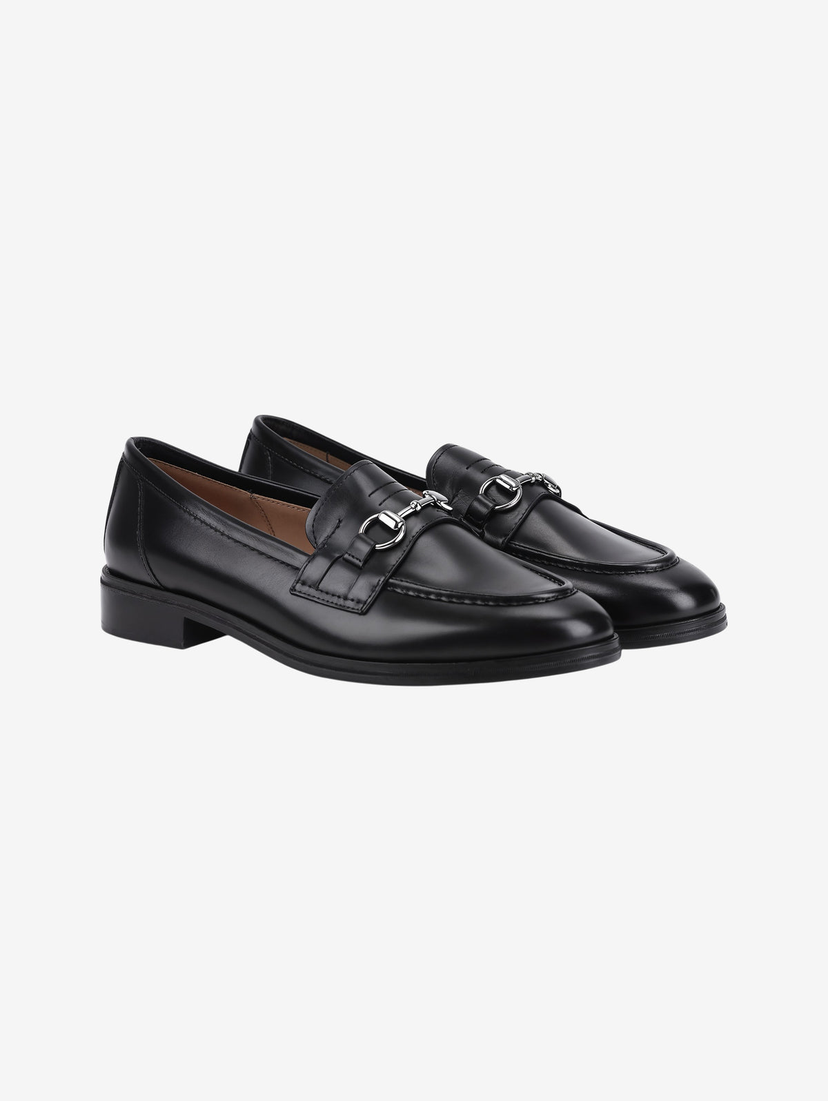 Metal Bit Loafer